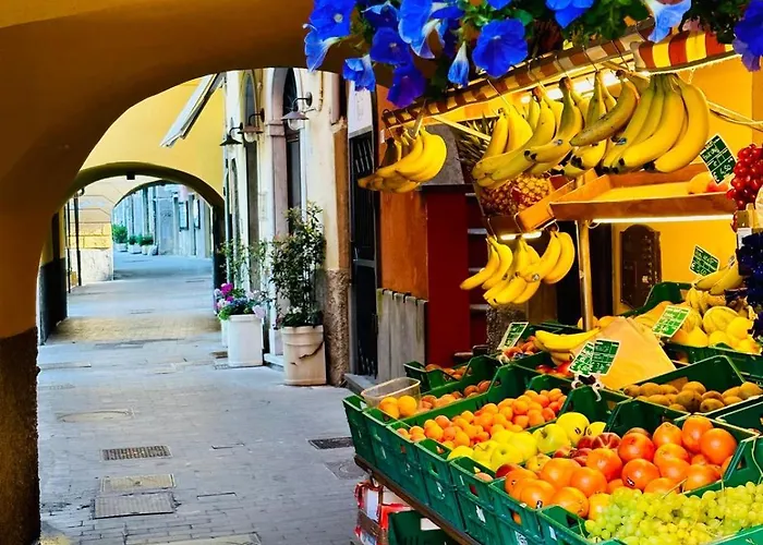 Altro Cuore Di Lerici, & Charming