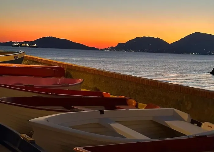 Altro Cuore Di Lerici, & Charming * ليريسي